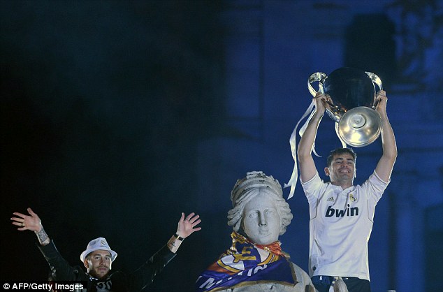 Foto-foto pesta kemenangan Real Madrid di Liga Champions 2014